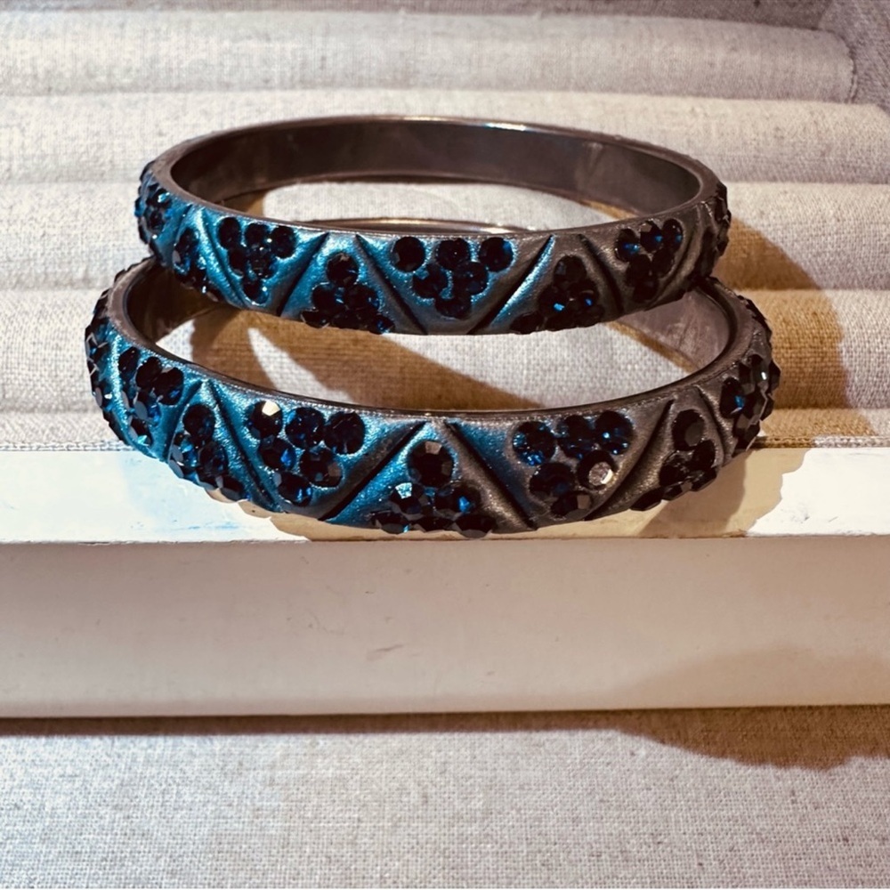 Chamak By Priya | Bracelet | Pair of Monotone Narrow Crystal - Picture 5 of 10